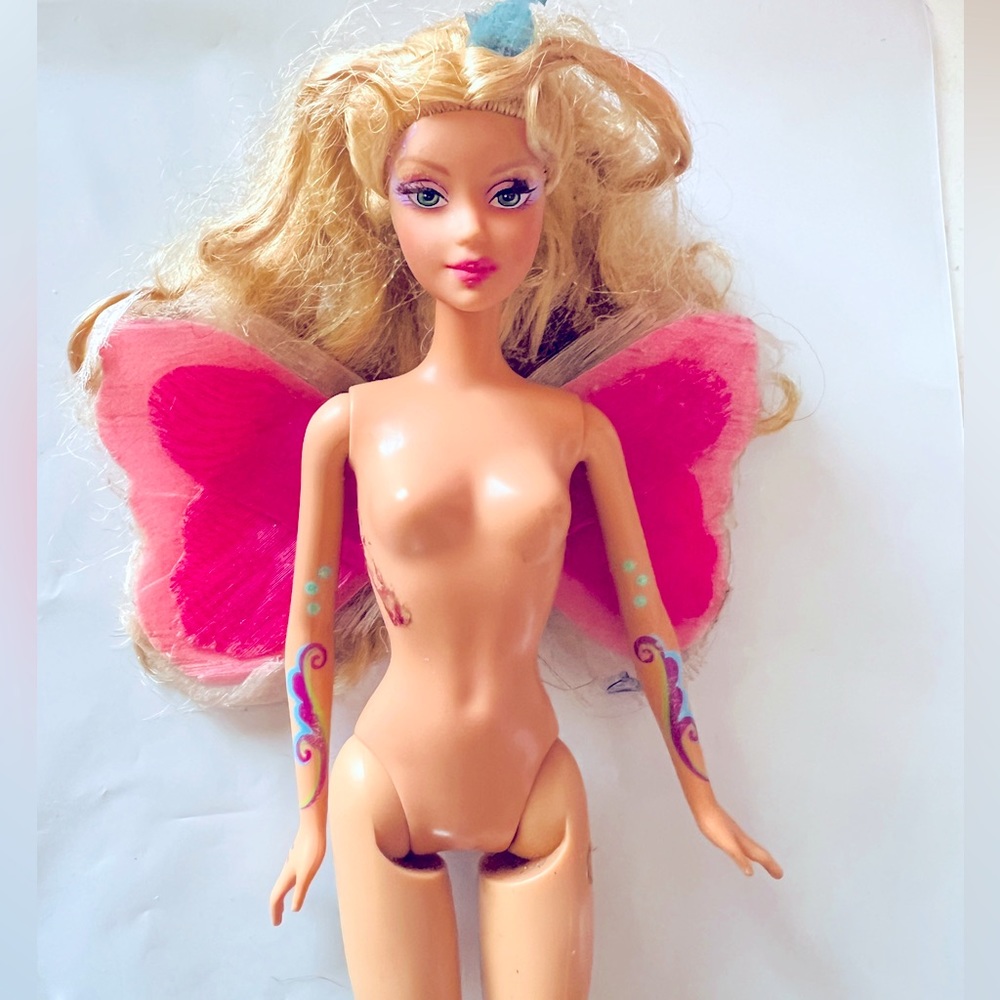 Vintage barbie doll with lights